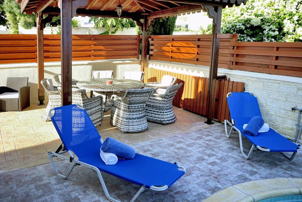 Chronas By Prestige Bookings Coral Bay Eksteriør billede